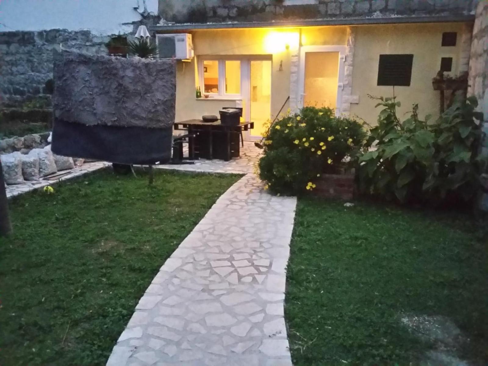 Dalmata Garden Split Apartment Exterior photo